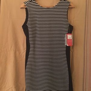 Athleta Stripe Mala Slimming Dress